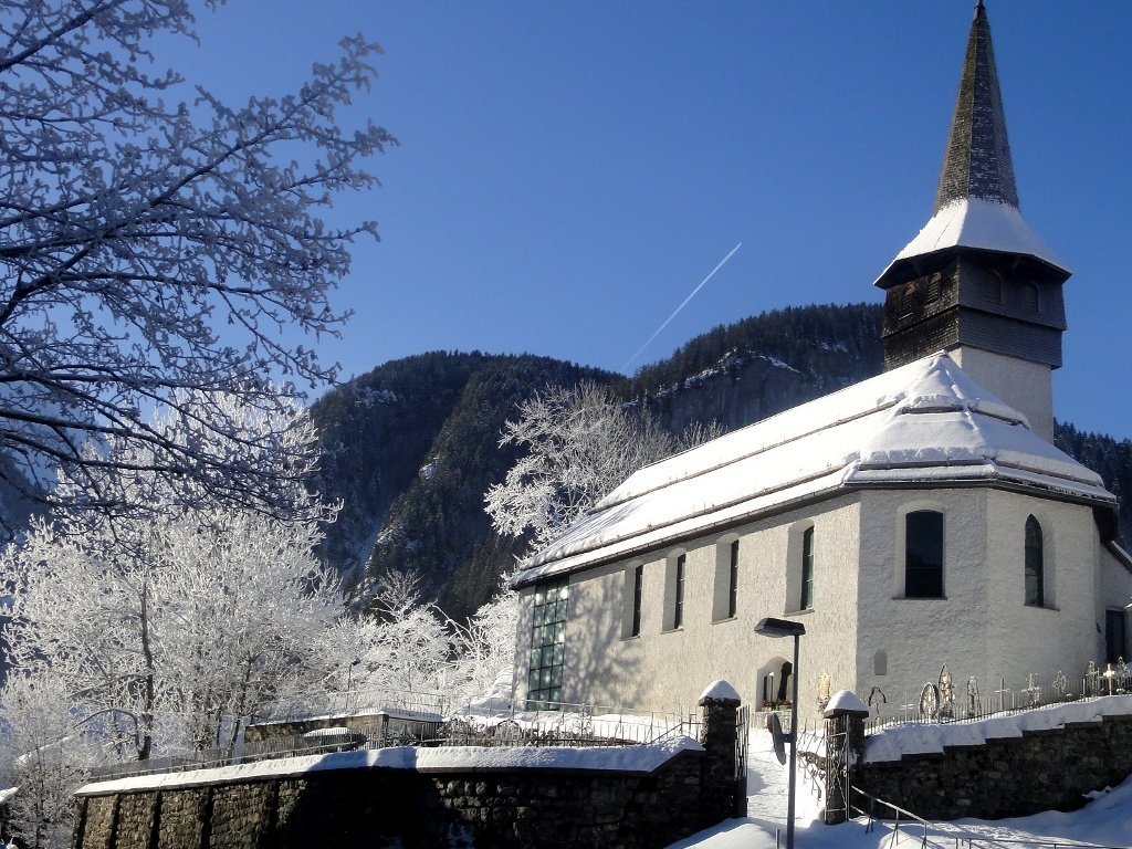 Kirche Reuthe im Winter
